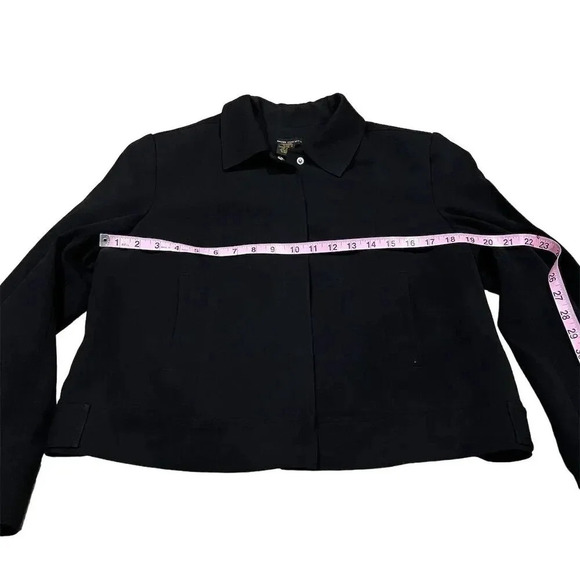 Grace Dane Lewis Women's Black Cropped Jacket Size 12 Casual Button-Up - Picture 11 of 12